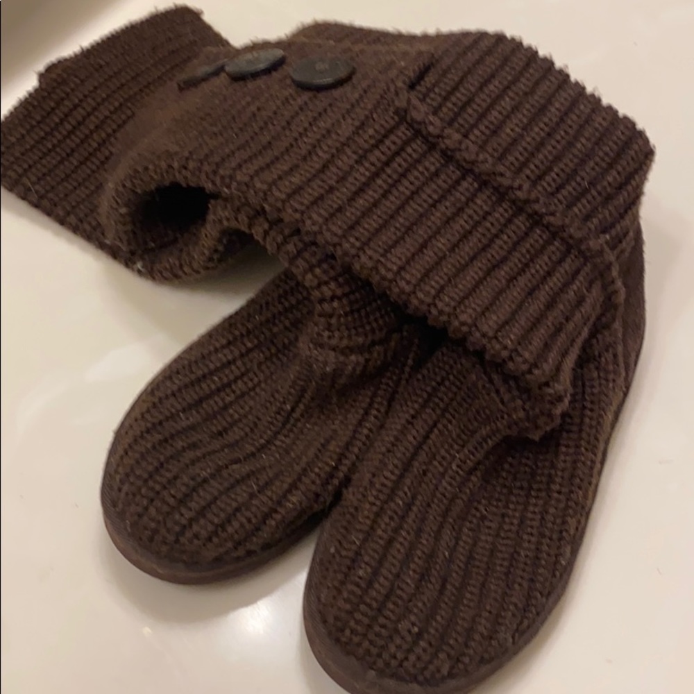 Dark brown ugg boots